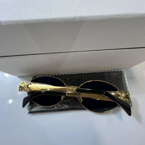 Celine Triomphe Metal CL40235U 30N Oval Sunglasses in Gold with Green Lenses - Picture 8 of 8